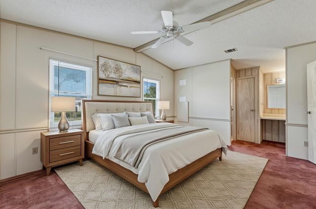 1404 PLANTATION DRIVE, Lady Lake, FL 32159