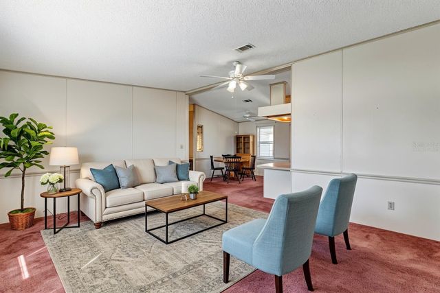 1404 PLANTATION DRIVE, Lady Lake, FL 32159