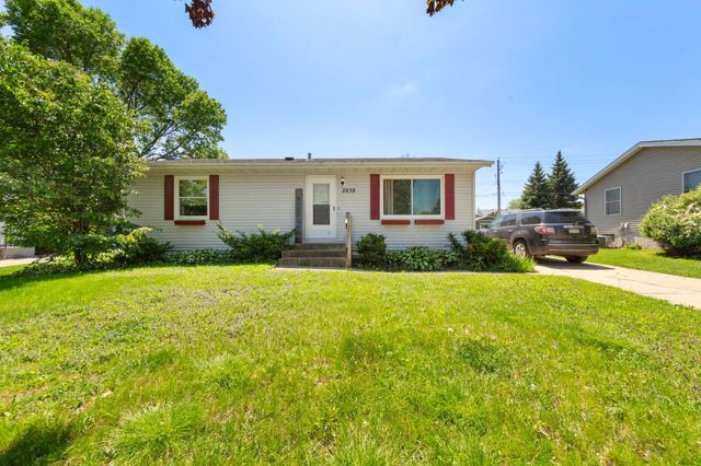 2038 44th Street NW, Rochester, MN 55901