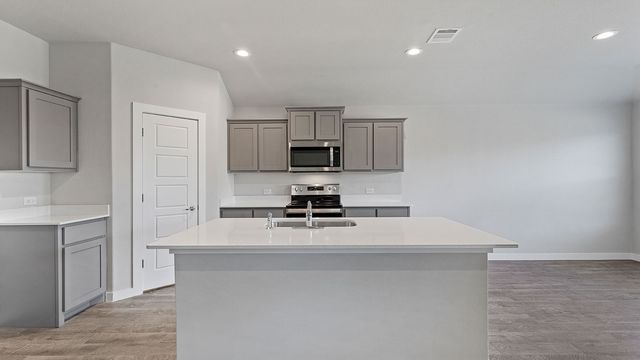 2809 HAWK Drive, Denton, TX 76205