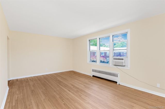 15 Winchester Avenue 2A, Yonkers, NY 10710