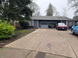 560 Manor Wy, Lebanon, OR 97355