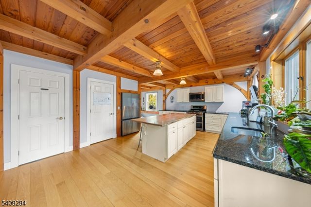 1875 Greenwood Lake Tpke, West Milford Twp., NJ 07421