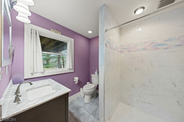 1875 Greenwood Lake Tpke, West Milford Twp., NJ 07421