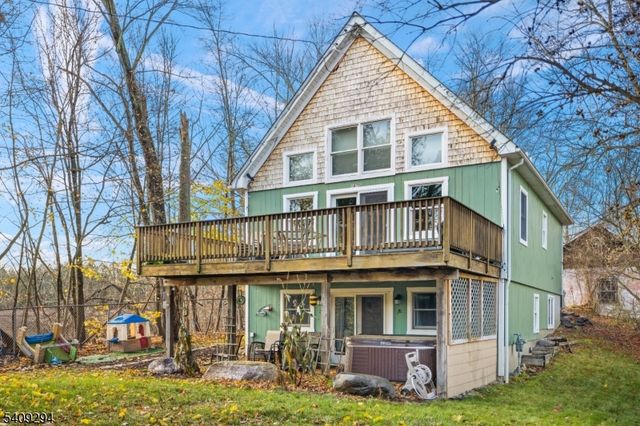 1875 Greenwood Lake Tpke, West Milford Twp., NJ 07421
