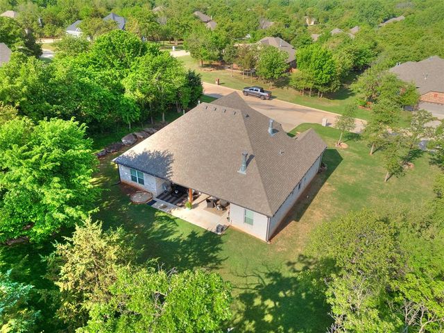 12470 Stone Hill Drive, Guthrie, OK 73044