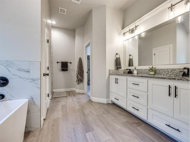 12470 Stone Hill Drive, Guthrie, OK 73044