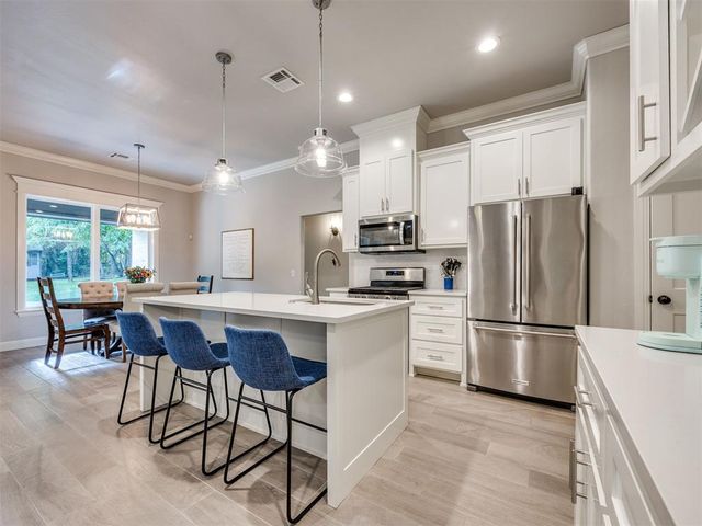 12470 Stone Hill Drive, Guthrie, OK 73044