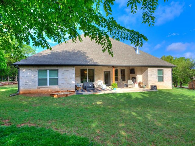 12470 Stone Hill Drive, Guthrie, OK 73044
