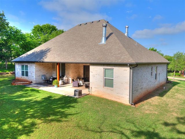 12470 Stone Hill Drive, Guthrie, OK 73044