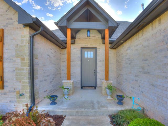 12470 Stone Hill Drive, Guthrie, OK 73044