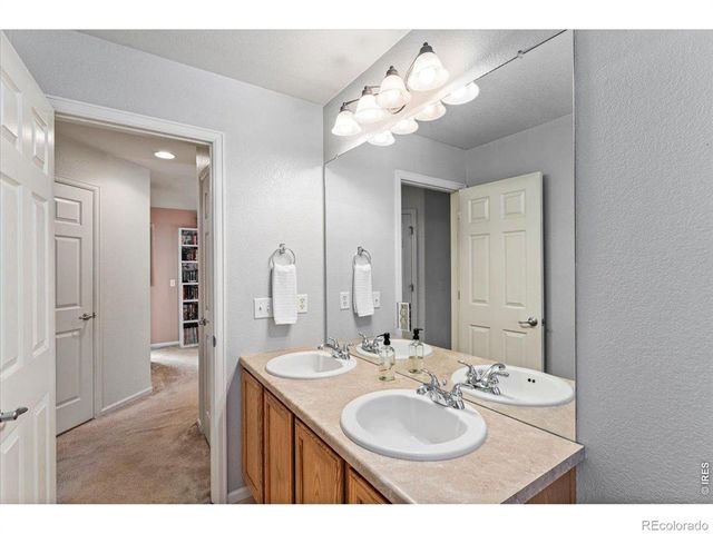 228 Muscovey Lane, Johnstown, CO 80534