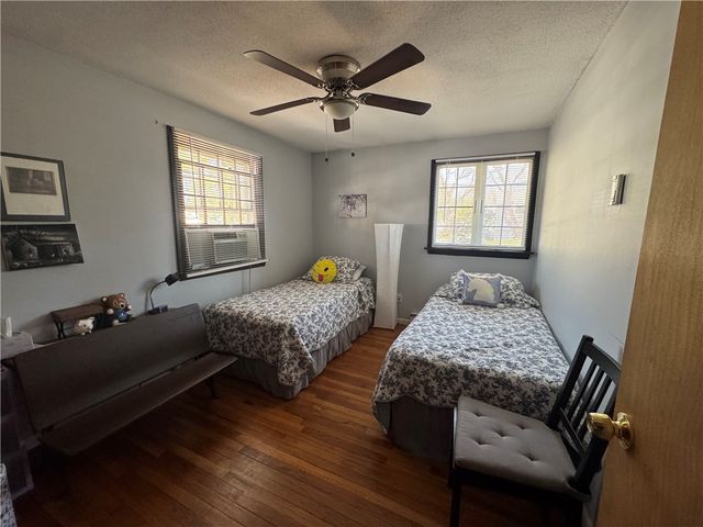 34 Inkberry Trail, Narragansett, RI 02882