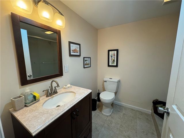 34 Inkberry Trail, Narragansett, RI 02882