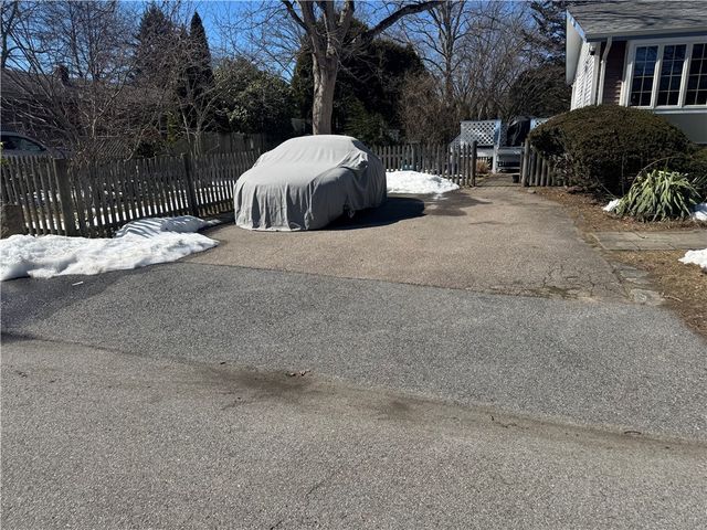 34 Inkberry Trail, Narragansett, RI 02882