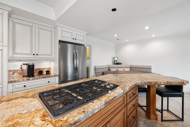 45700 Pueblo Road, Indian Wells, CA 92210