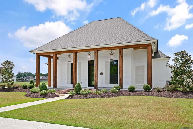 36253 Westin Ridge Dr, Geismar, LA 70734