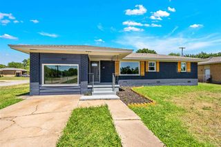 207 NW 40th St, Lawton, OK 73505