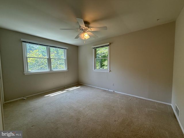 6534 JAY MILLER DR, Falls Church, VA 22041