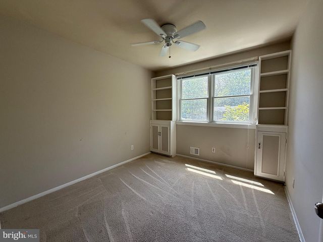 6534 JAY MILLER DR, Falls Church, VA 22041