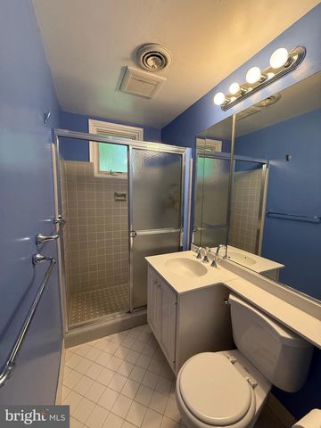 6534 JAY MILLER DR, Falls Church, VA 22041