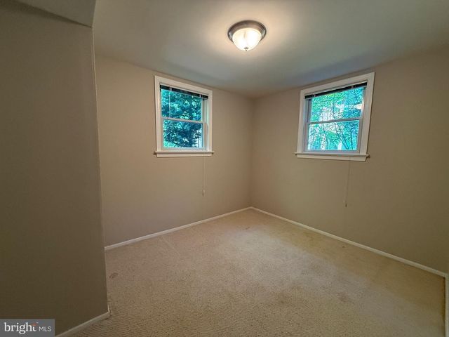 6534 JAY MILLER DR, Falls Church, VA 22041