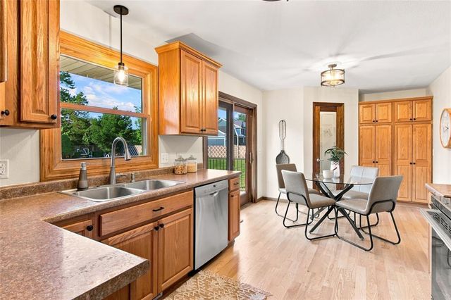 6519 S Shore Drive, Altoona, WI 54720