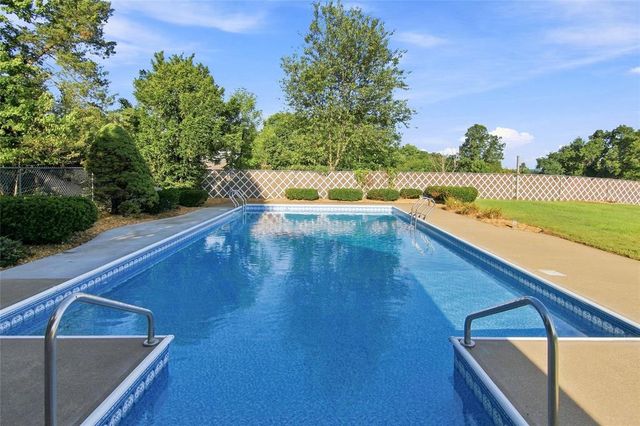 6519 S Shore Drive, Altoona, WI 54720