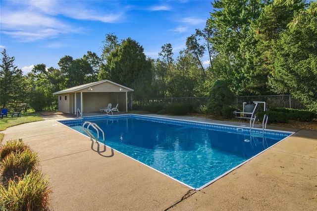 6519 S Shore Drive, Altoona, WI 54720