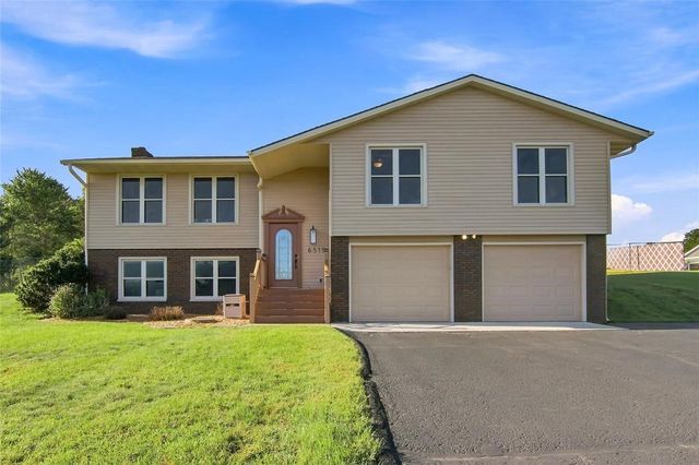 6519 S Shore Drive, Altoona, WI 54720