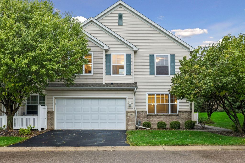 9285 Holly Lane N, Maple Grove, MN 55311 — exterior