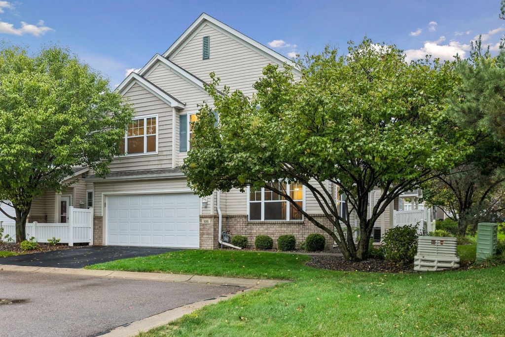 9285 Holly Lane N, Maple Grove, MN 55311 — photo 2