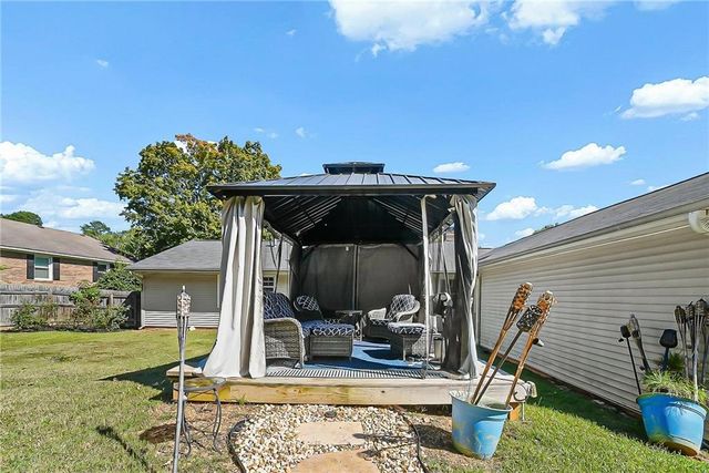 1114 Longwood, Marietta, GA 30008