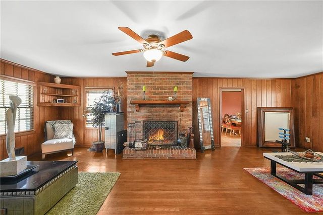 1114 Longwood, Marietta, GA 30008