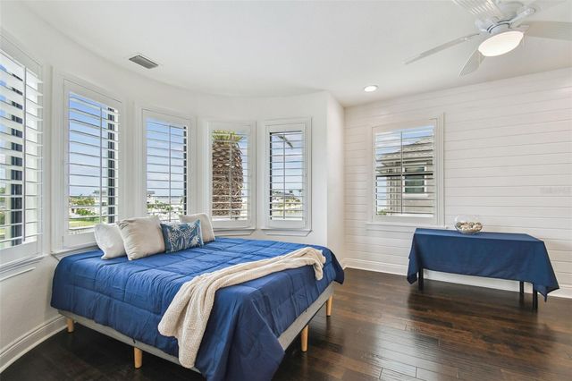 5405 LEILANI DRIVE, St Pete Beach, FL 33706