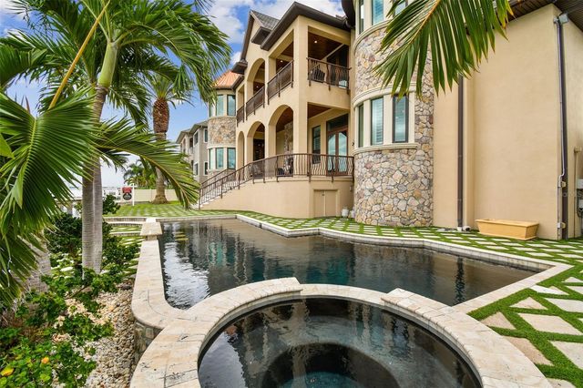 5405 LEILANI DRIVE, St Pete Beach, FL 33706