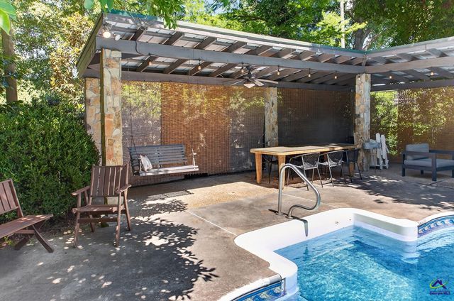 2655 Stanislaus Circle, Macon, GA 31204