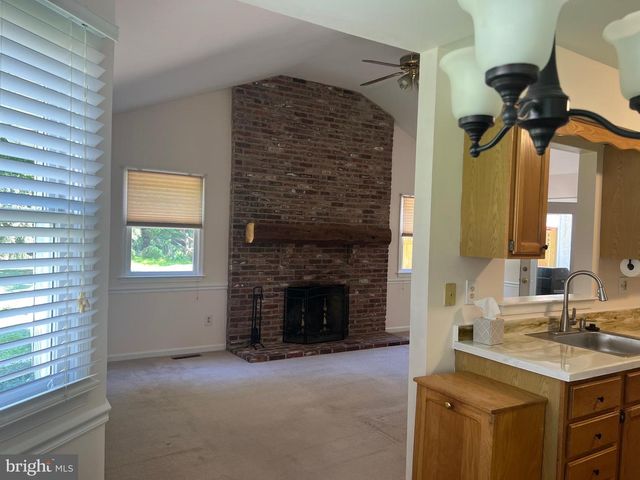 3576 WINDRIDGE DR, Doylestown, PA 18902