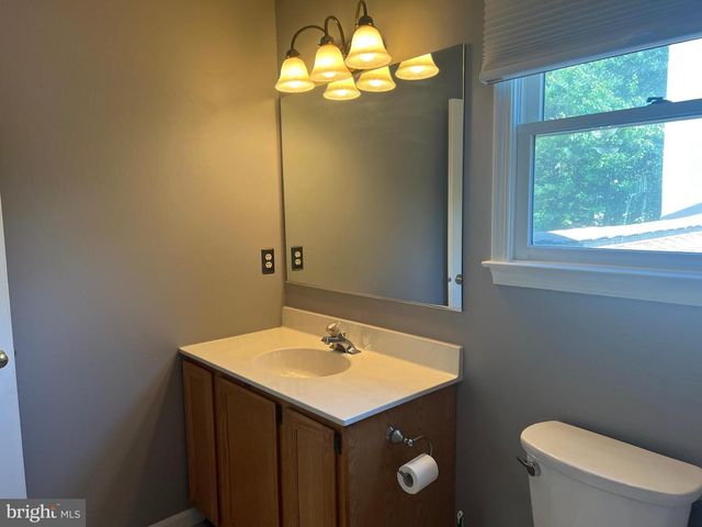 3576 WINDRIDGE DR, Doylestown, PA 18902