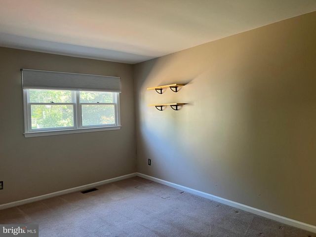 3576 WINDRIDGE DR, Doylestown, PA 18902