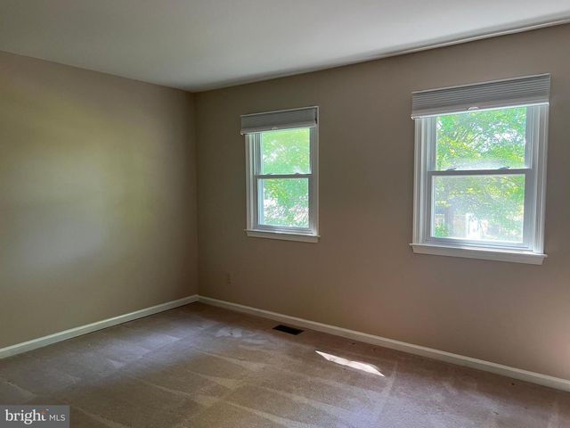 3576 WINDRIDGE DR, Doylestown, PA 18902