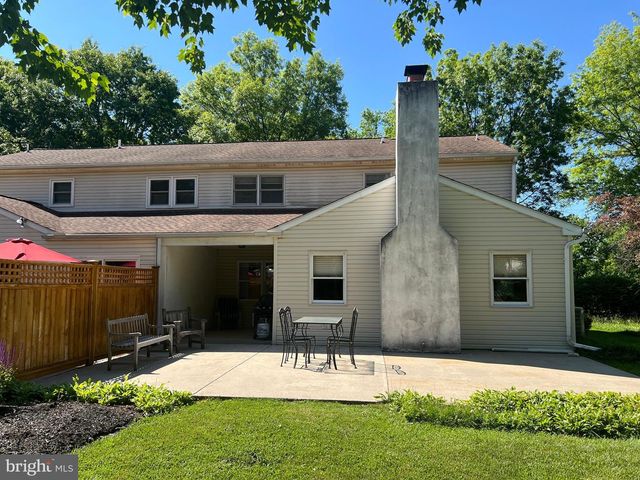 3576 WINDRIDGE DR, Doylestown, PA 18902