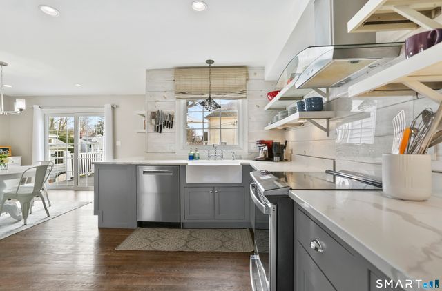 185 Windsor Road, Fairfield, CT 06824