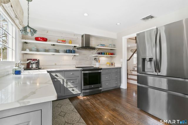 185 Windsor Road, Fairfield, CT 06824