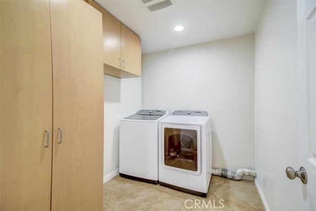 7441 Beckford Avenue, Reseda (los Angeles), CA 91335