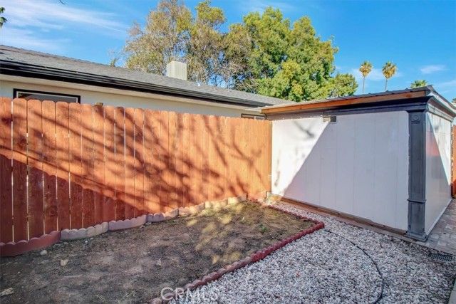 7441 Beckford Avenue, Reseda (los Angeles), CA 91335