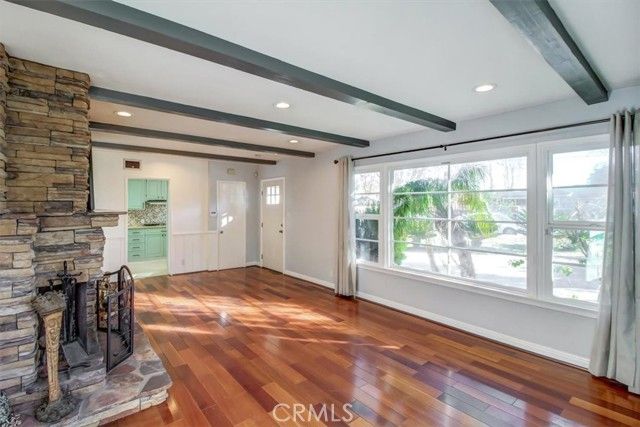 7441 Beckford Avenue, Reseda (los Angeles), CA 91335