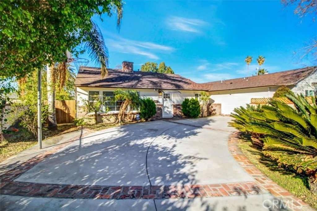 7441 Beckford Avenue, Reseda (los Angeles), CA 91335