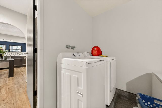 2925 Calle del Res, Santa Fe, NM 87505