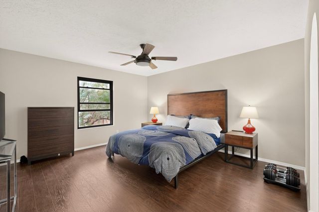 2925 Calle del Res, Santa Fe, NM 87505